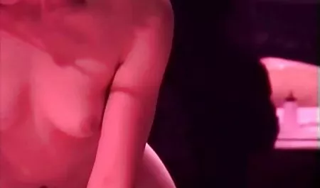 Ren Azumi onu oyuncak ile inci oynamak için adam onu alır adult erotik film