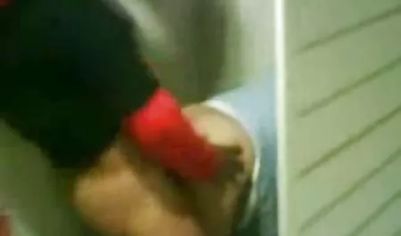 Lanet kova nasıl terbiye gençler adult yetişkin film iki genç yeni başlayanlar öğrenmek için