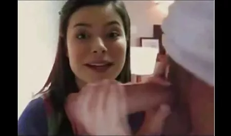 Havuzda avukat adult cizgi sex