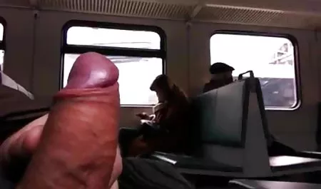 Gerçek teen yetişkin porn izle yalıyor cum