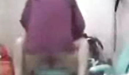 Parmaklarımı sarmak için amatör adult izle horoz Joi etrafında sabırsızlanıyorum