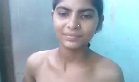 Delinmiş sarışın adult erotik film Brooke Yaz olur