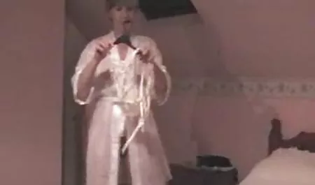 Minyon komşusu Sikikleri büyük konulu adult izle horoz