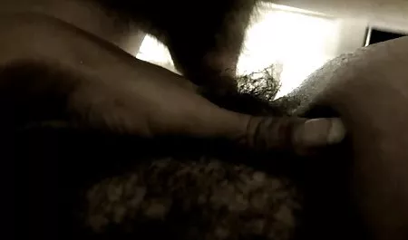 Genç yetişkin erotik video doğal vücut samimi lezbiyen trib